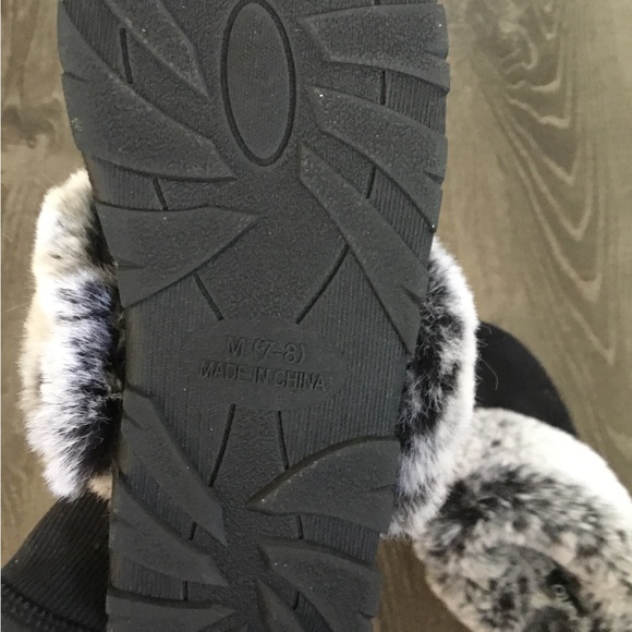 Sporto faux fur slippers, never worn - Picture 2 of 2